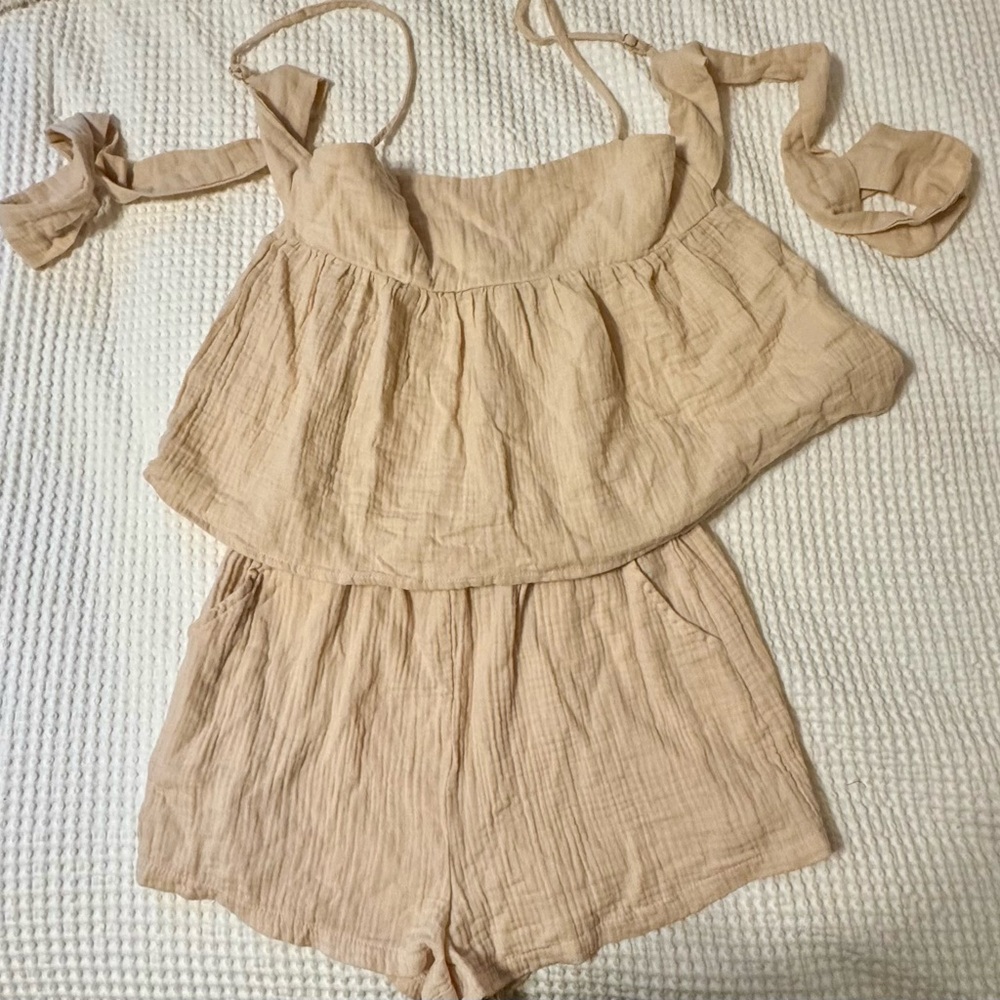 SHEIN Tan Women Shorts Set